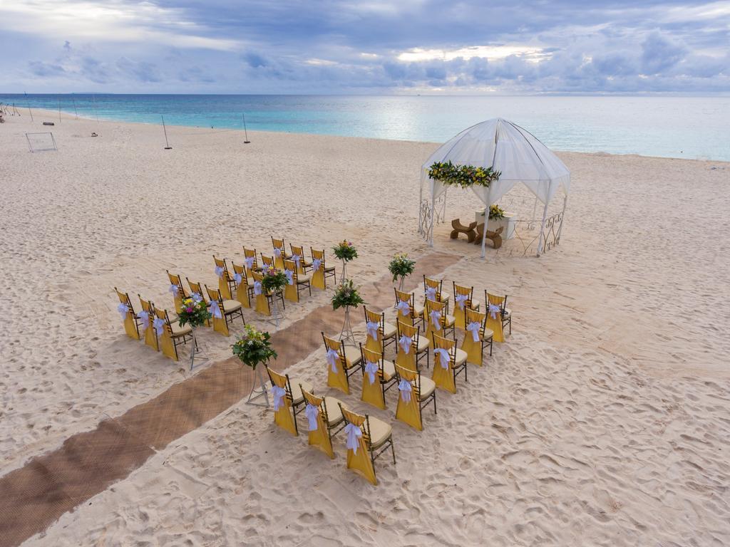 Alta Vista De Boracay Hotell Yapak Exteriör bild